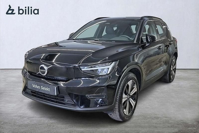 Begagnad Volvo XC40 Single Motor 185 kW (252 HK) 2023 Svart SUV