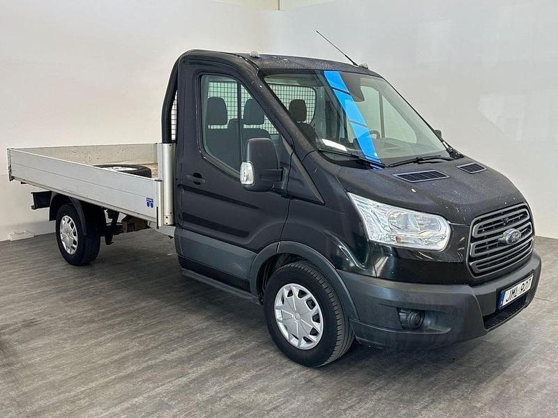 Svart Begagnad 2017 Ford Transit Van | 189 000 kr (Marknadspris) - Bild 1/4