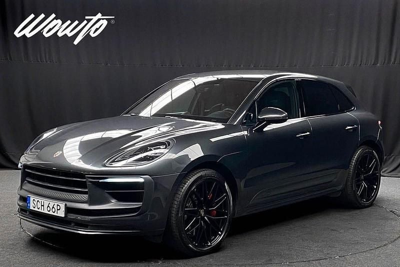 Mörkgrå Begagnad 2022 Porsche Macan GTS SUV | 895 800 kr (Marknadspris) - Bild 1/3
