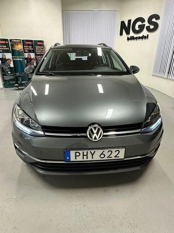 Begagnad VW Golf VII 110 HK (80 kW) 2017 Grå