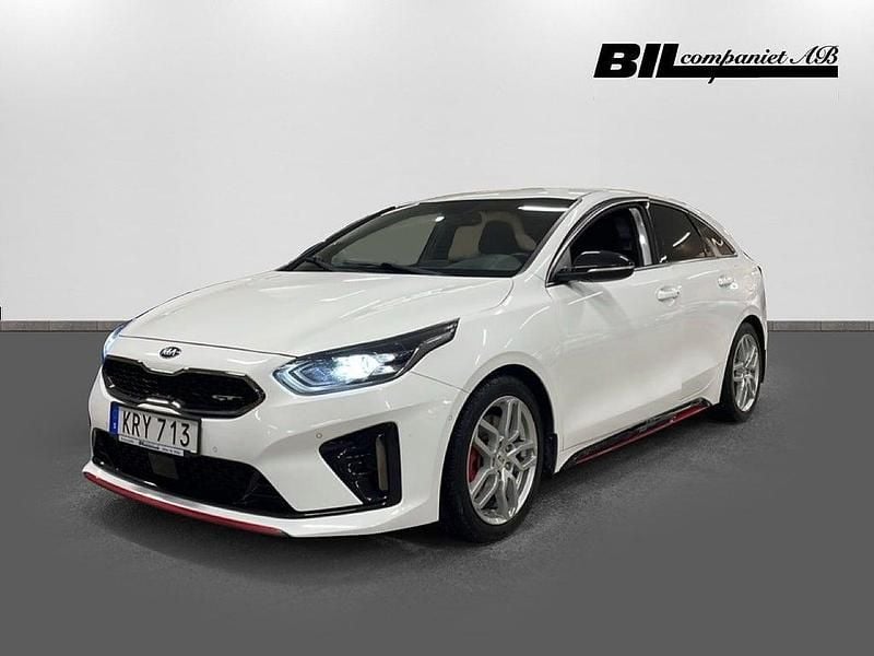 /hw2/ deluxe white m Begagnad 2018 Kia ProCeed Kombi | 209 000 kr (Marknadspris) - Bild 1/4