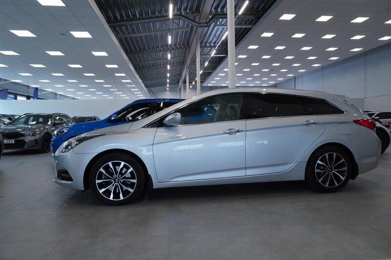 Begagnad Hyundai i40 142 HK (104 kW) 2016 Okänd Kombi