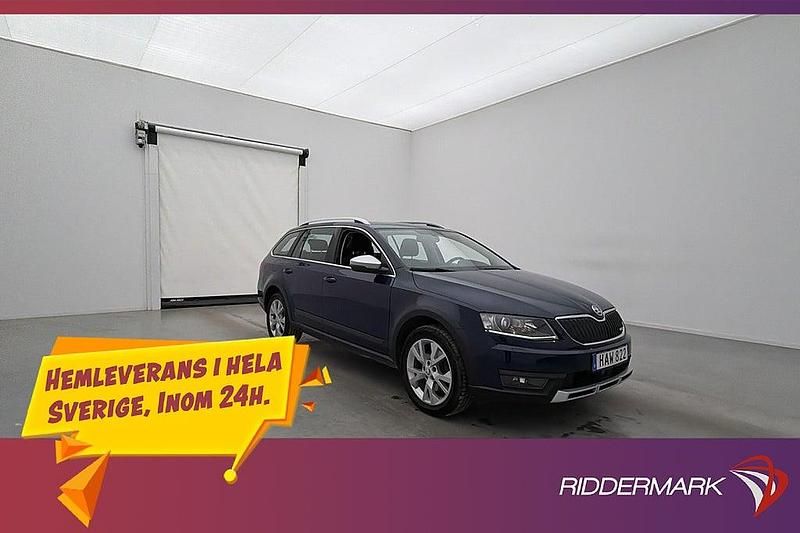 Blå Begagnad 2015 Skoda Octavia Halvkombi | 154 800 kr (Marknadspris) - Bild 1/3
