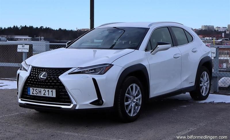 Begagnad Lexus UX 2022 Vit SUV