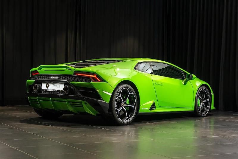 Begagnad Lamborghini Huracán 641 HK (471 kW) 2019 Grön Sportkupé