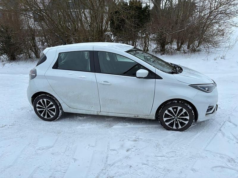 Begagnad Renault Zoe 100 kW (136 HK) 2021 Halvkombi