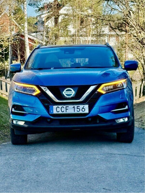 Blå Begagnad 2018 Nissan Qashqai SUV | 155 000 kr (Marknadspris) - Bild 1/4