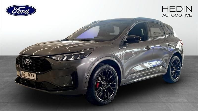 Grå (grey) Ny 2025 Ford Kuga ST-Line X SUV | 562 000 kr - Bild 1/4