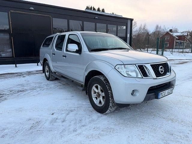 Begagnad Nissan Navara 190 HK (139 kW) 2012 Silver Pickup