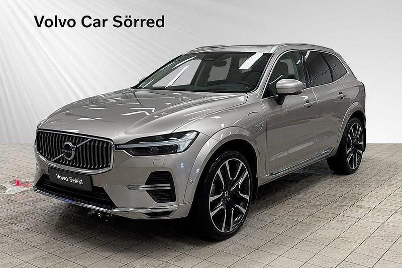 Ljusgrå Begagnad 2024 Volvo XC60 Ultra SUV | 614 900 kr (Dyr) - Bild 1/3