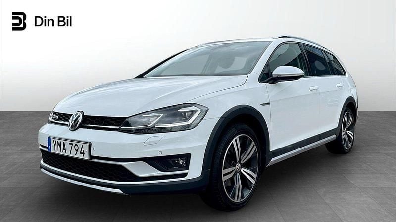 Vit Begagnad 2018 VW Golf Alltrack Kombi | 219 900 kr (Marknadspris) - Bild 1/4