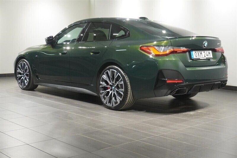 Begagnad BMW M440 M Sport 374 HK (275 kW) 2022 Grön Sedan