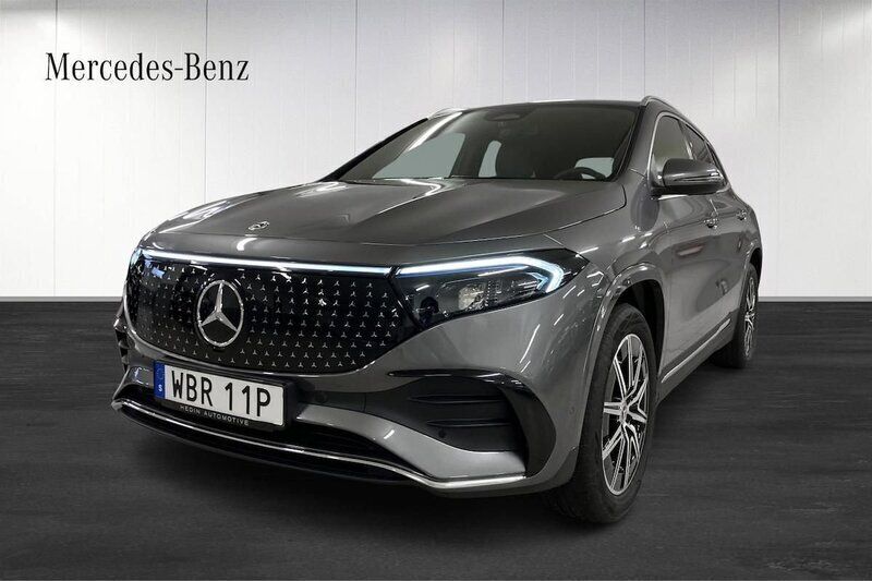 Mörkgrå (grey) Begagnad 2025 Mercedes EQA250+ AMG SUV | 621 000 kr (Dyr) - Bild 1/4
