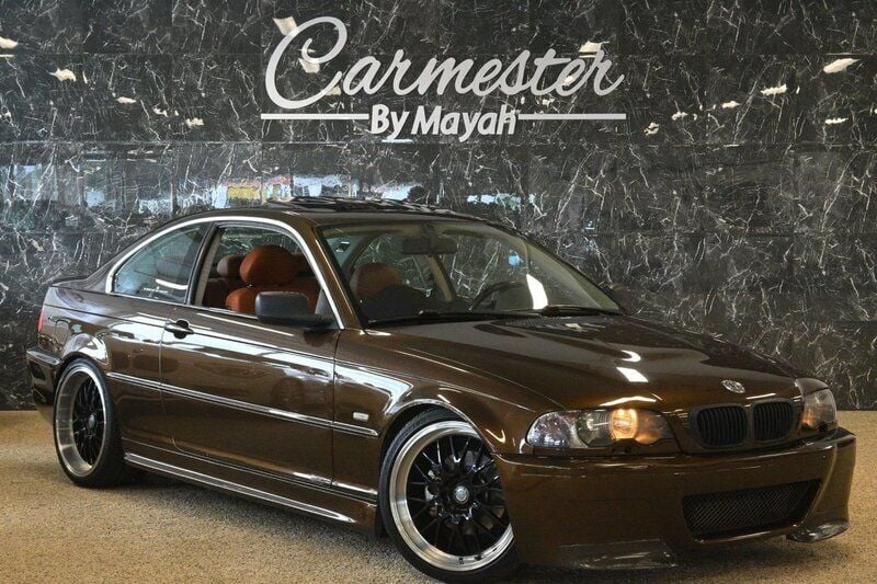 Mörkbrun (brun) Begagnad 2000 BMW 328 M Sport Sportkupé | 249 990 kr - Bild 1/4