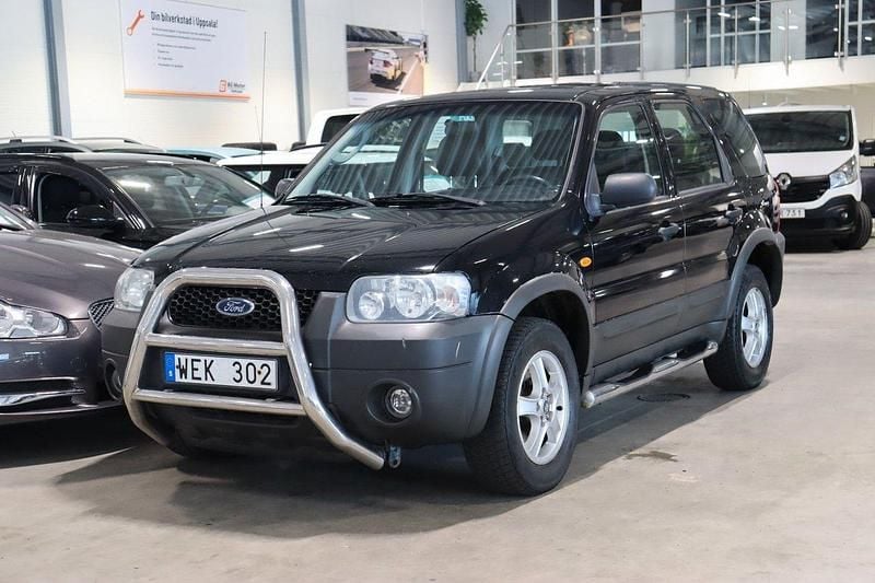 Svart Begagnad 2004 Ford Maverick XLT SUV | 24 900 kr - Bild 1/4