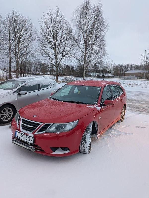 Begagnad 2010 Saab 9-3 Kombi | 29 900 kr (Bra pris) - Bild 1/4