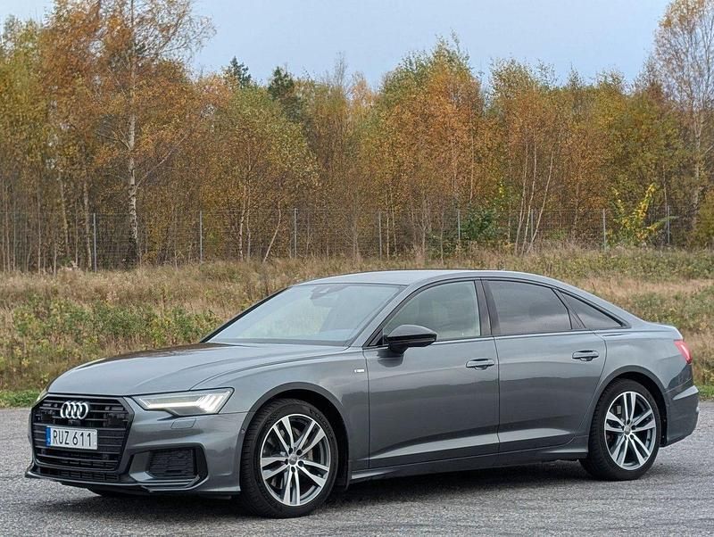 Grå Begagnad 2018 Audi A6 Ambition Sedan | 369 900 kr (Dyr) - Bild 1/4