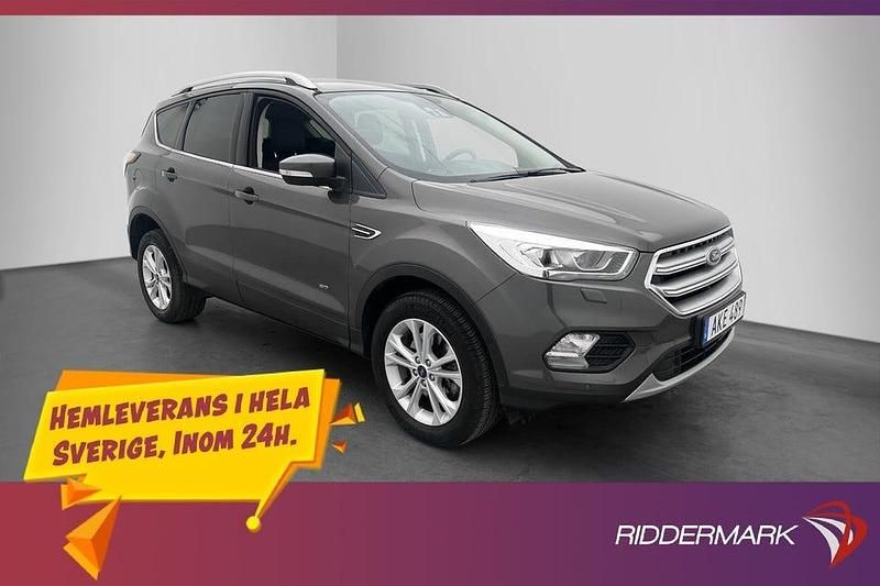 Grå Begagnad 2018 Ford Kuga Titanium SUV | 189 800 kr (Bra pris) - Bild 1/3