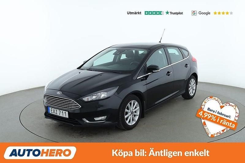 Svart Begagnad 2015 Ford Focus Titanium Halvkombi | 80 000 kr (Marknadspris) - Bild 1/4