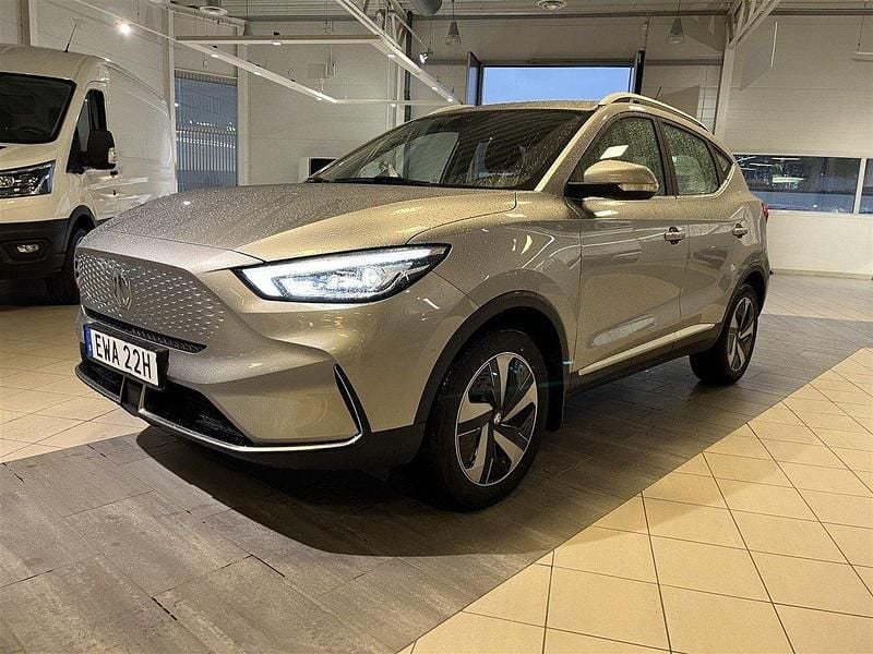 Grå Begagnad 2022 MG ZS SUV | 249 900 kr - Bild 1/4