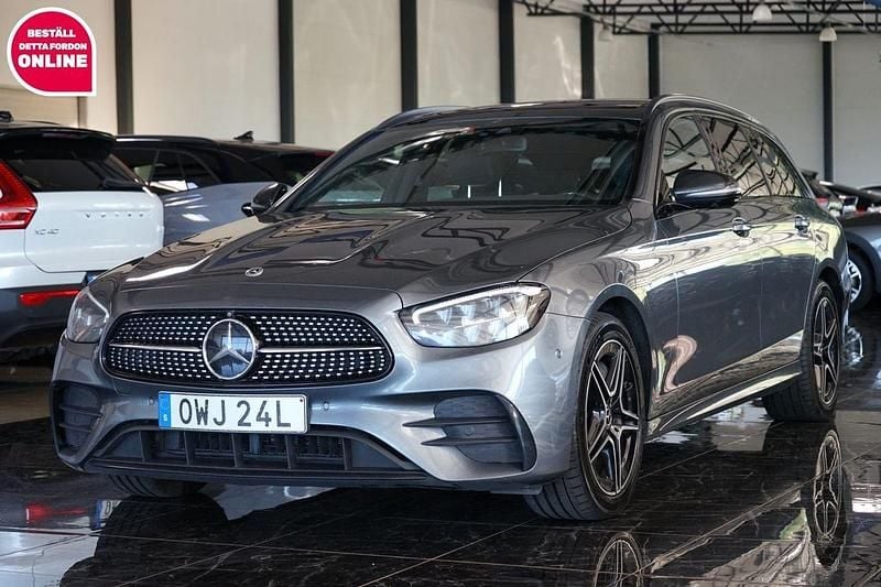 Grå Begagnad 2022 Mercedes E300 AMG Kombi | 339 500 kr (Marknadspris) - Bild 1/4
