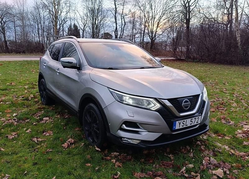 Begagnad 2018 Nissan Qashqai SUV | 159 000 kr (Marknadspris) - Bild 1/4