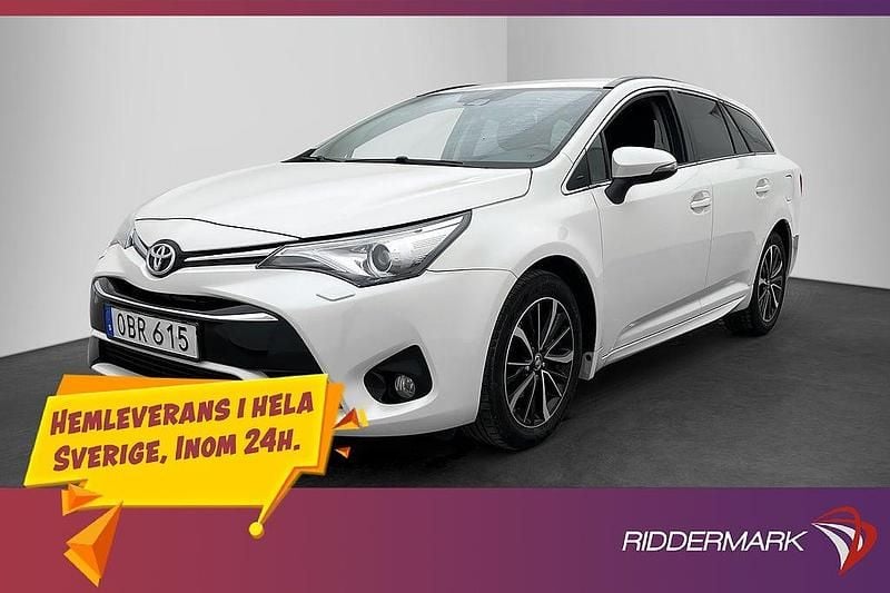 Vit Begagnad 2017 Toyota Avensis Touch Kombi | 174 800 kr (Bra pris) - Bild 1/3