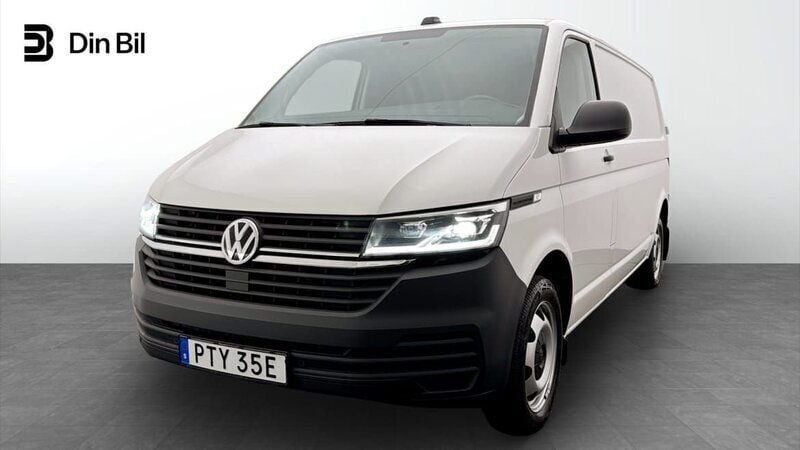Vit Begagnad 2021 VW T6.1 Comfortline Van | 339 900 kr (Marknadspris) - Bild 1/4