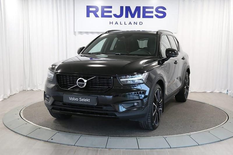 Begagnad Volvo XC40 R-Design 265 HK (194 kW) 2021 Svart SUV