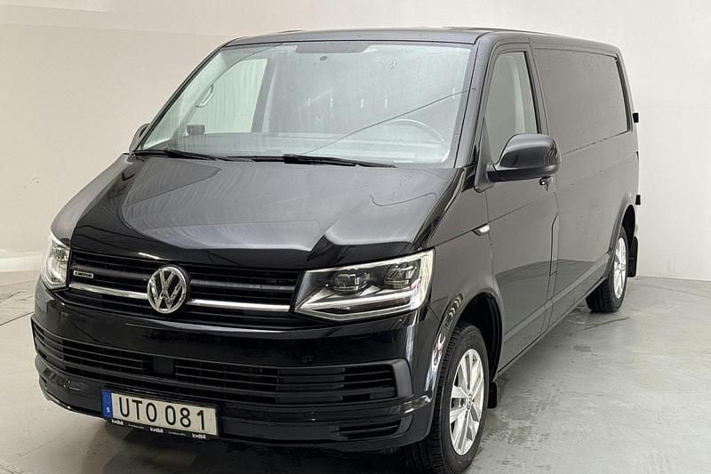 Svart Begagnad 2019 VW T6.1 Van | 230 000 kr (Superpris) - Bild 1/4
