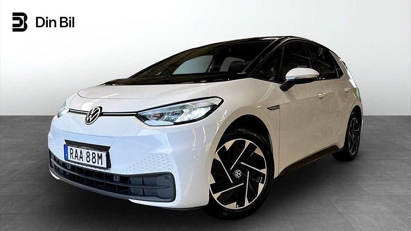 Vit Begagnad 2022 VW ID.3 Pro Performance Halvkombi | 284 900 kr (Bra pris) - Bild 1/4
