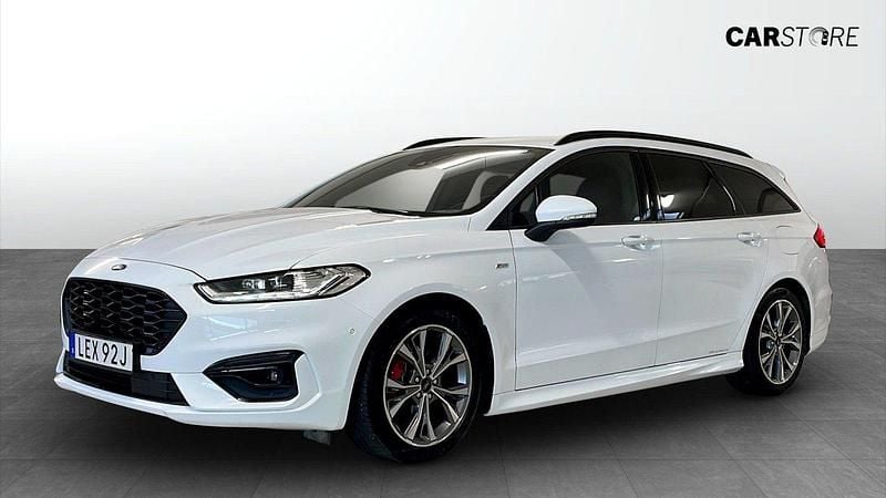 Vit (white) Begagnad 2021 Ford Mondeo ST-Line Kombi | 229 900 kr (Bra pris) - Bild 1/4