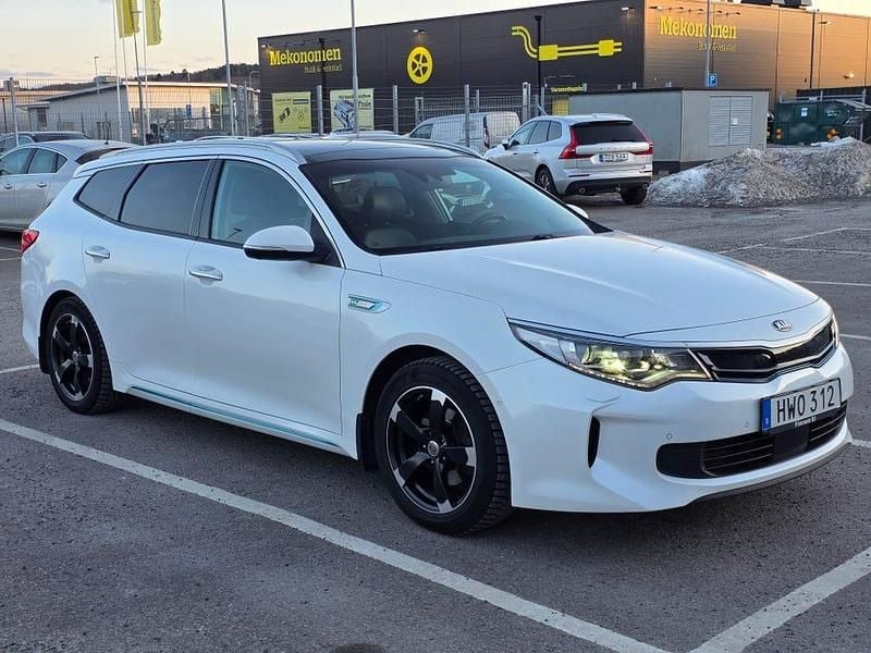 Begagnad 2018 Kia Optima Sport Kombi | 140 000 kr (Bra pris) - Bild 1/4