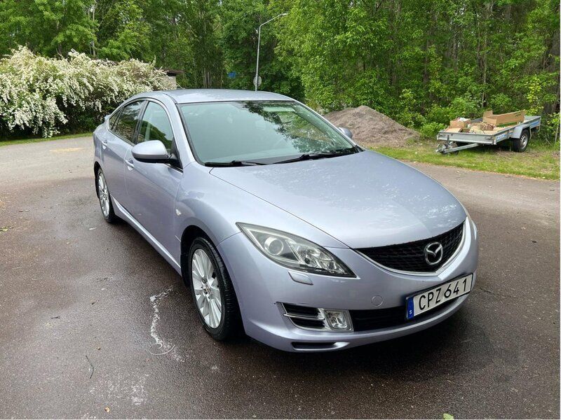 Grå Begagnad 2008 Mazda 6 Inclusive Halvkombi | 43 000 kr (Marknadspris) - Bild 1/4