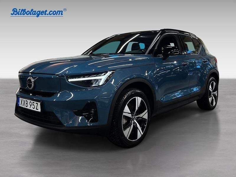 Blå Begagnad 2023 Volvo XC40 Plus SUV | 395 000 kr (Bra pris) - Bild 1/4