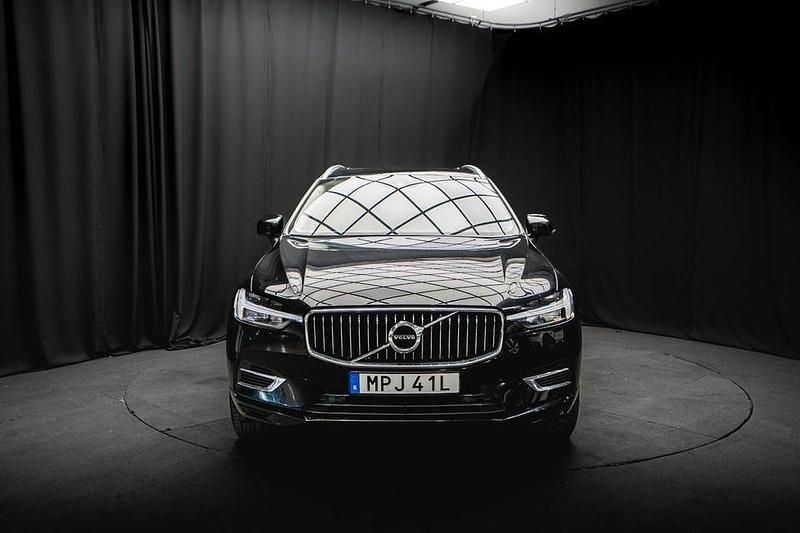 Begagnad Volvo XC60 340 HK (250 kW) 2021 Svart SUV