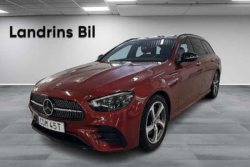 Begagnad Mercedes E220 AMG 194 HK (142 kW) 2021 Röd Kombi
