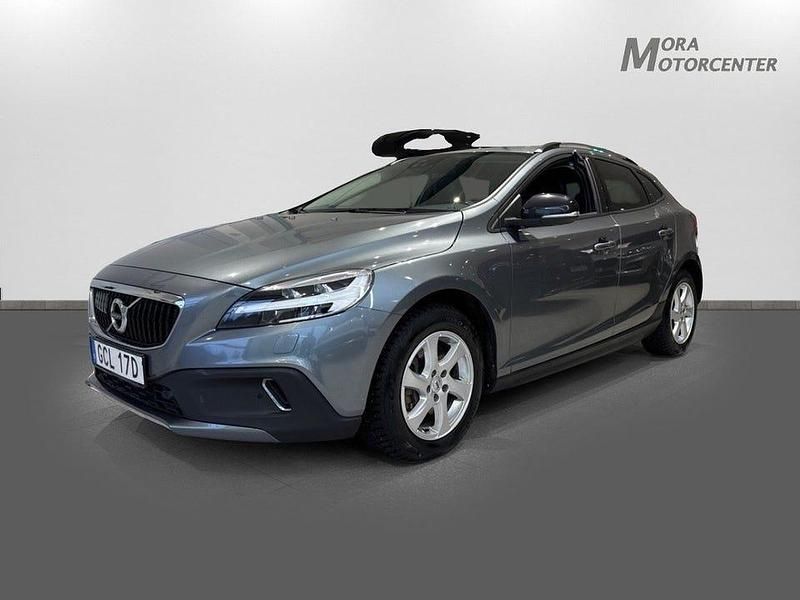 Grå Begagnad 2019 Volvo V40 CC Momentum Kombi | 189 000 kr (Lite dyr) - Bild 1/4