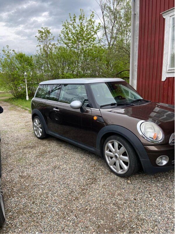 Brun Begagnad 2009 Mini Cooper Clubman Kombi | 34 900 kr - Bild 1/4