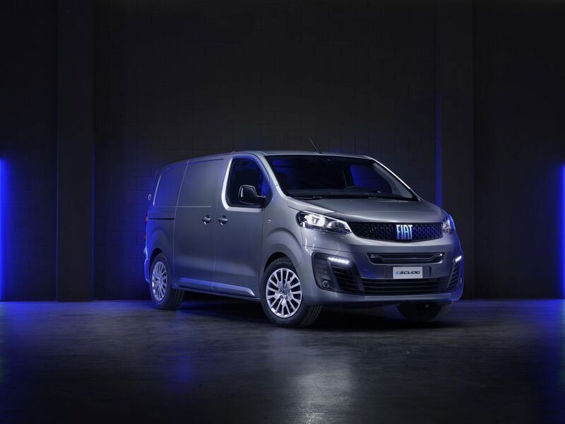 Begagnad Fiat e-Scudo 2023 Minibuss
