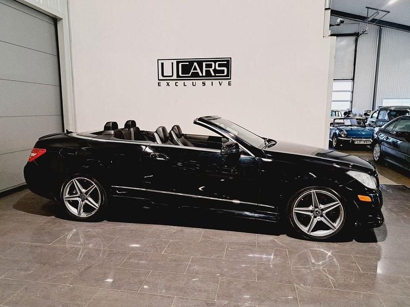 Svart Begagnad 2010 Mercedes E500 AMG Cab | 299 900 kr - Bild 1/4