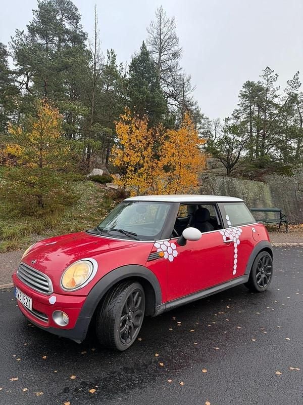 Begagnad 2008 Mini Cooper Halvkombi | 29 900 kr (Bra pris) - Bild 1/4