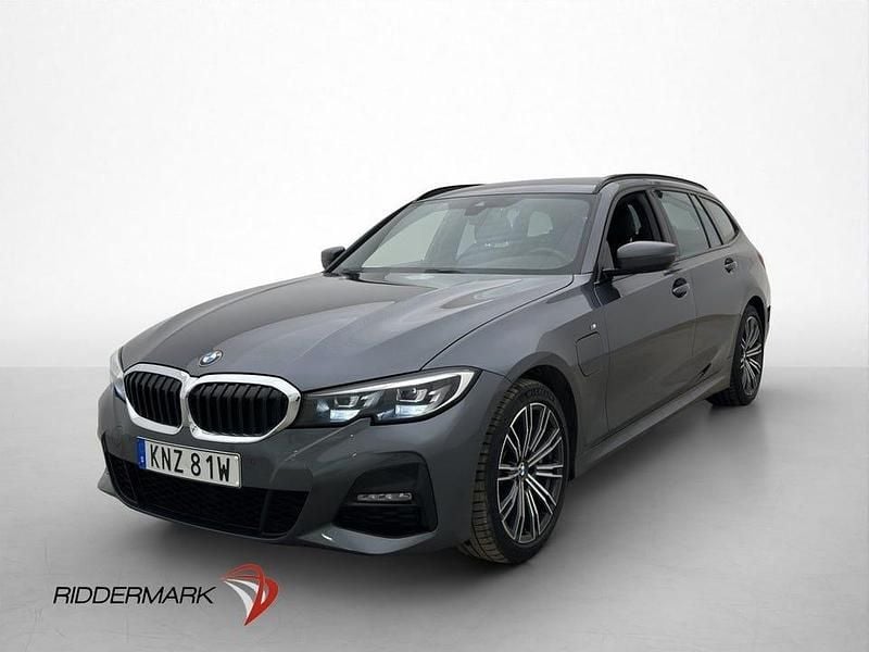 Begagnad BMW 330 M Sport 292 HK (214 kW) 2021 Grå