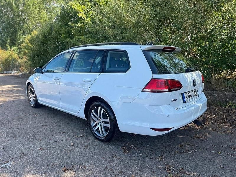 Begagnad VW Golf VII 110 HK (80 kW) 2014 Vit Kombi