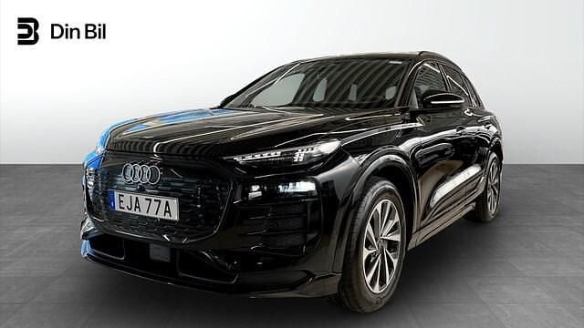 Mytsvart metallic Begagnad 2024 Audi Q6 e-tron Performance SUV | 779 000 kr - Bild 1/4