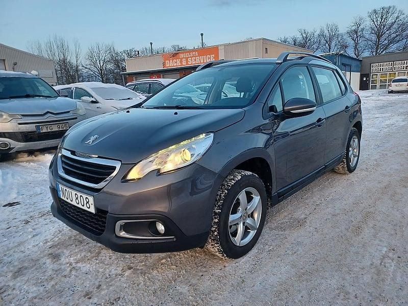 Grå Begagnad 2015 Peugeot 2008 SUV | 69 900 kr (Marknadspris) - Bild 1/4