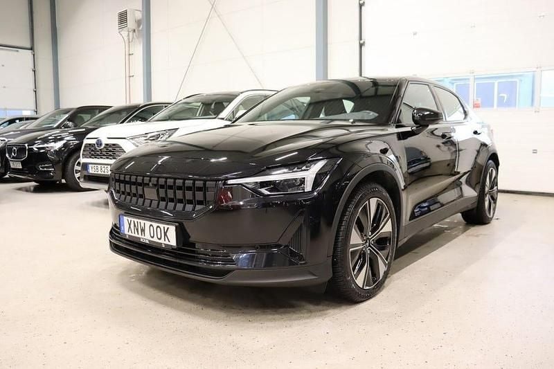 Svart Begagnad 2022 Polestar 2 Long Range Single Motor Halvkombi | 329 600 kr (Marknadspris) - Bild 1/4