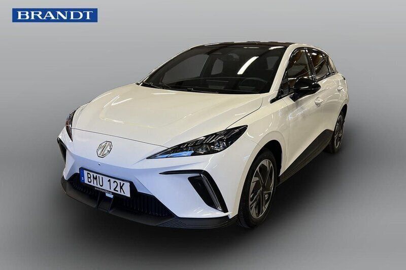 Vit Begagnad 2022 MG MG4 EV Luxury Halvkombi | 269 900 kr (Marknadspris) - Bild 1/4