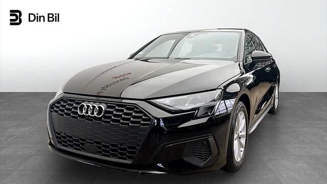Brilliantsvart Begagnad 2022 Audi A3 Proline | 234 000 kr (Marknadspris) - Bild 1/4