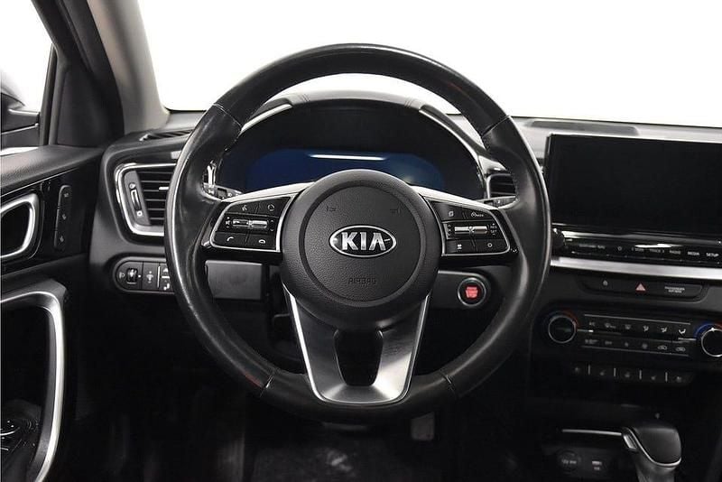 Begagnad Kia Ceed Sportswagon Plus 141 HK (103 kW) 2021 Grå Kombi